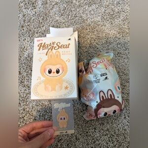 labubu Have a Seat Baba. 💕